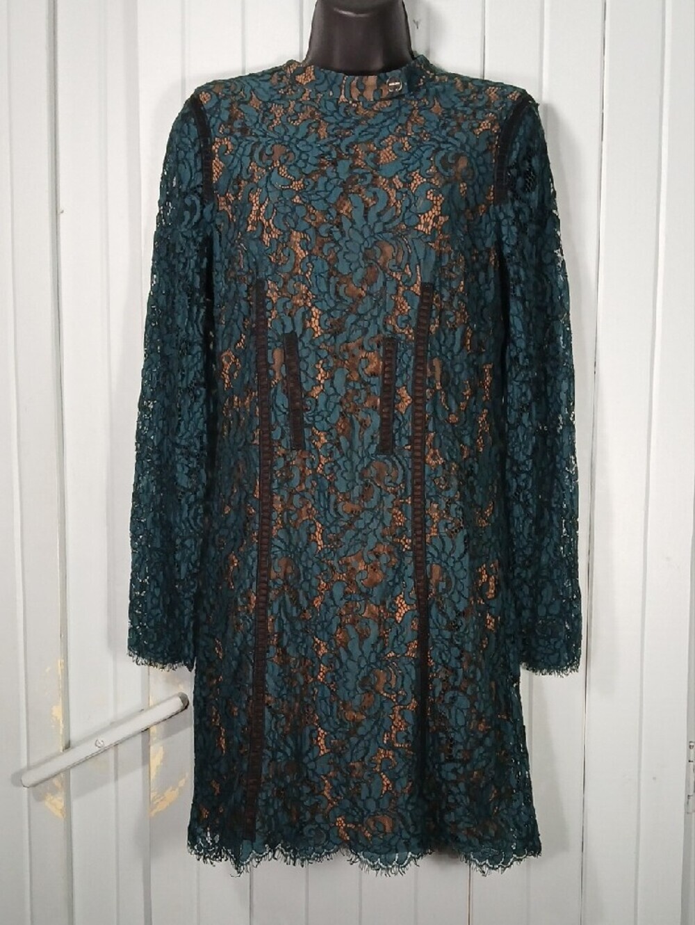 Marciano Teal Floral Lace Long-Sleeve Sheath with Nude Lining